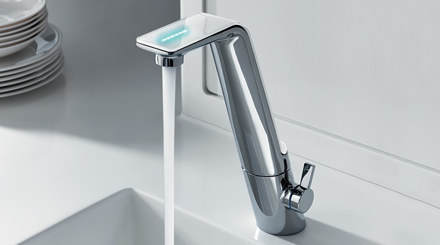 ALESSI Sense_kitchen faucet_8aALESSI Sense by HANSA kitchen faucet with a smart control pad is a sustainable alternative for kitchens60x480