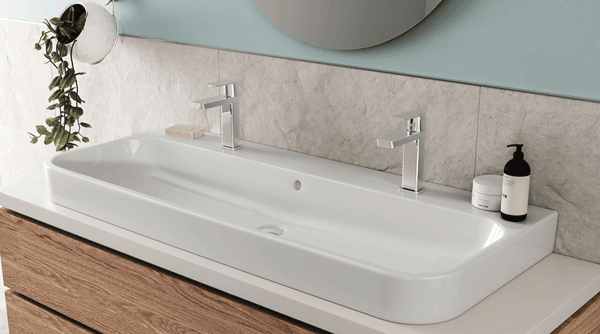 Lavabo avec trou d’installation intégré 