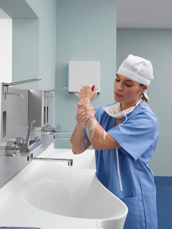 Integrovaním funkcií inteligentného monitorovania hygieny do existujúcich zariadení môžu nemocnice sledovať a zlepšovať hygienu rúk na základe dát a spätnej väzby v reálnom čase. 